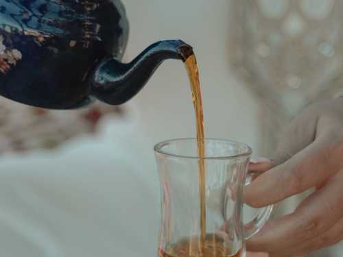Скільки чаю треба пити за день, щоб він приносив тільки користь - INFBusiness