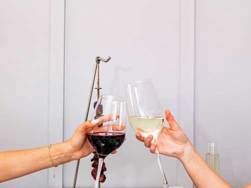 Яке вино найшкідливіше — біле чи червоне - INFBusiness