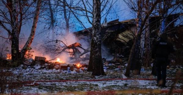 Літак впав на будинок у Литві: хто був на борту та що відомо про потерпілих - INFBusiness