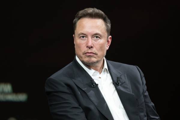 Маск прокоментував вибух Tesla Cybertruck: встановили причину - INFBusiness