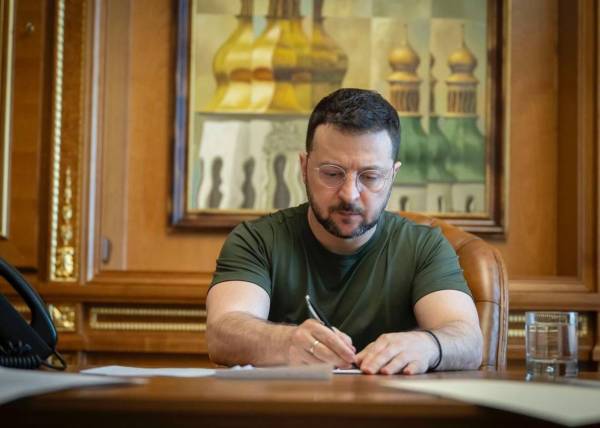 Костін, Гавриш і не тільки: Зеленський призначив низку послів України - INFBusiness