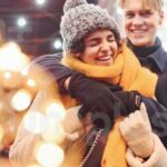 Ці ознаки свідчать що жінка лише прикидається цікавою, а на ділі&hellip;