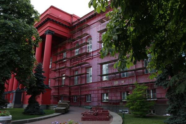 Чи зараховують навчання в університеті до стажу у 2025 році - INFBusiness
