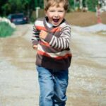 “Не повторюйте ці шкідливі поради”: Вірний спосіб виростити дитину-невдаху