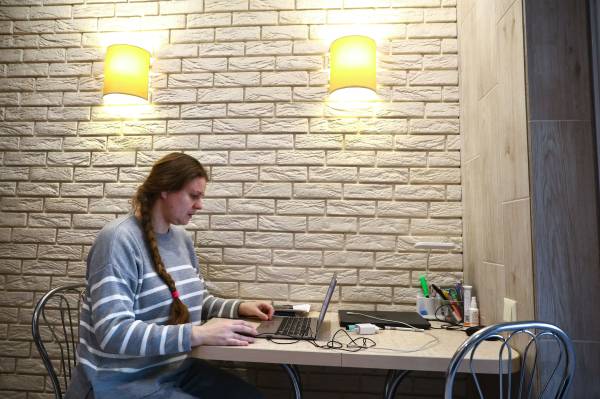 Навчання з Мрією: як учителі та учні у складний час вражають досягненнями та стійкістю - INFBusiness