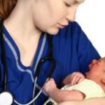 Кишкові кольки – біда всіх молодих сімей