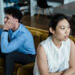 Ознаки того, що стосунки втрачають свою життєздатність і тримаються радше за&hellip;