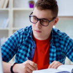 Понад 5 тисяч вступників мають доопрацювати документи для участі в НМТ