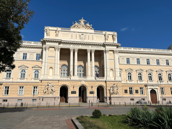 Об’єднання вишів в Україні – скільки ЗВО зникне цьогоріч і скільки залишать загалом