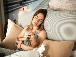 Що дитина отримує лише від матері: 7 речей, які не передаються через батька