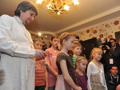 Чим дитбудинок сімейного типу кращий за інтернат (фото) - INFBusiness