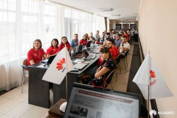 Компанія «ХУАВЕЙ УКРАЇНА» провела перший тренінг інструкторів Huawei ICT Academy - INFBusiness