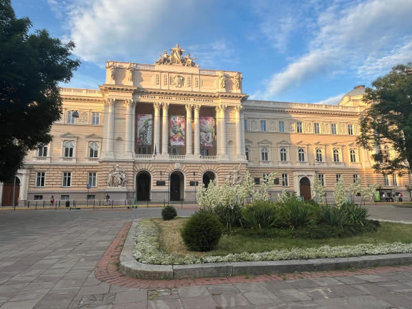 Коли розпочинається навчання в університетах України 2-25 - дати старту навчання студентів - INFBusiness