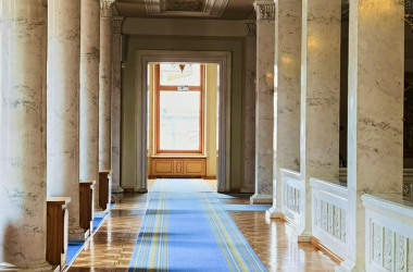 Верховна Рада вкотре визнала роботу Міністерства освіти і науки щодо підручників незадовільною - INFBusiness