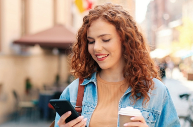 Першокурсники почали отримувати сертифікати на освітні гранти в рамках програми Action - INFBusiness