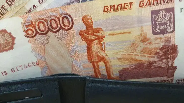 Скільки заробляє Микита Кологривий: розкрито вартість знімального дня популярного актора - INFBusiness