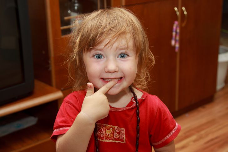 Обережно, токсична похвала: який комплімент насправді принижує дитину - INFBusiness