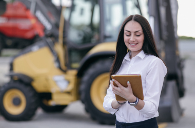 Мета організації змагання – сприяння установам профтехосвіти у відновленні та розбудові матеріально-технічної платформи. Заклади професійної освіти 9 регіонів можуть отримати до 2,1 млн грн Профтехи з 9 областей мають шанс виграти до 2,1 млн гривень. - INFBusiness