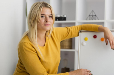 У 2026 році подвоєно обсяг квоти для здійснення сертифікування викладачів англійської мови Пройти сертифікацію у 2026 році зможуть 5 тисяч педагогів П'ять тисяч освітян отримають сертифікат до 2026 року. - INFBusiness