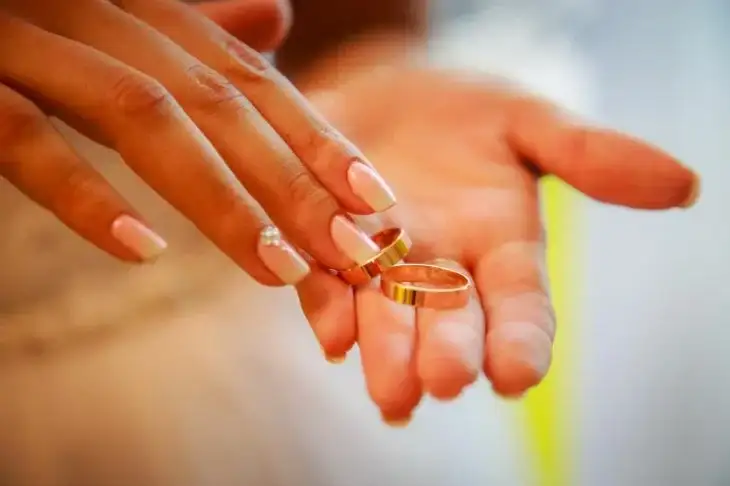 Самойлова нарешті назвала причину розлучення з Джиганом: «Треба подорослішати» Кольца