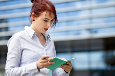 Профспілка заявляє: підвищення обсягу роботи призведе до звільнення 70 тисяч педагогів. - INFBusiness