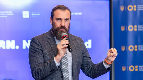 Основні тези Викладацька зарплата в Україні: чи зростуть виплати педагогам у 2026 році? - INFBusiness