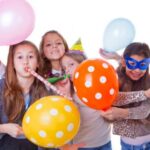 У що пограти біля ялинки? Ігри для дітей