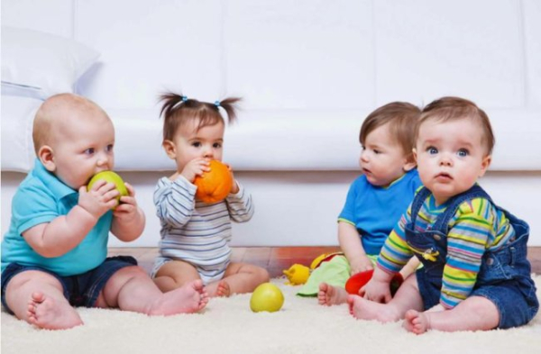 Як і коли можна садити дитину?