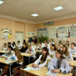 Відкриті школи: кількість закладів з очним навчанням в Україні.