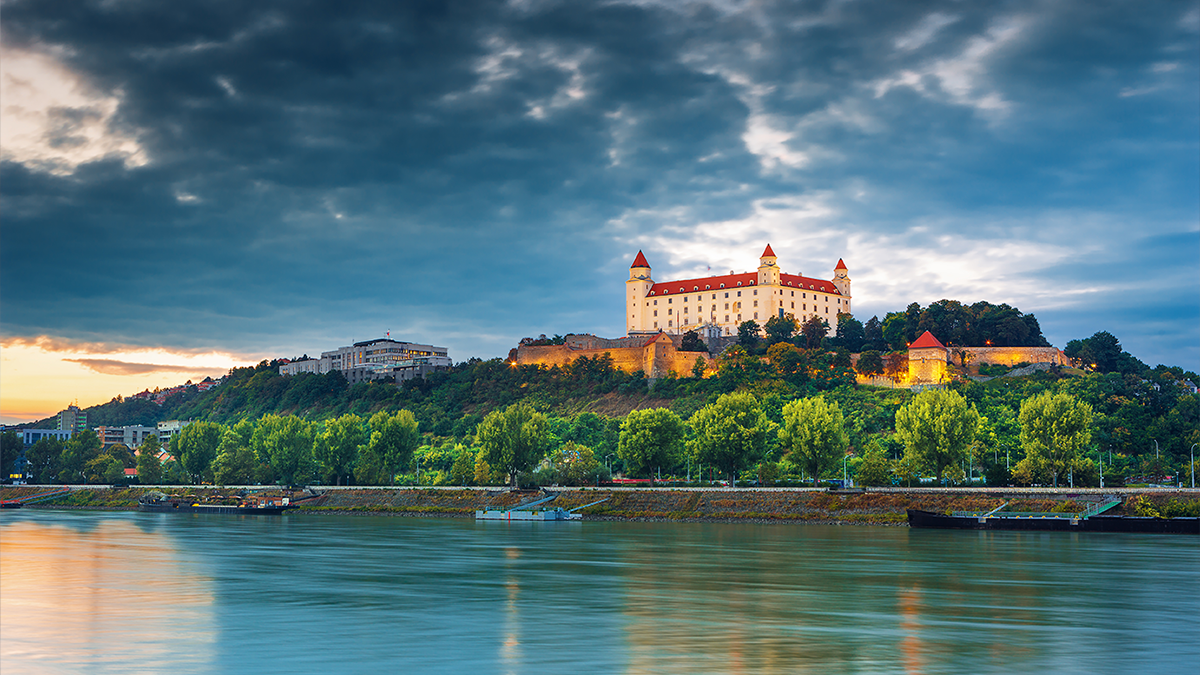 Середня освіта у Словаччині: як українському підлітку вступити до європейського коледжу
