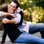 Бути з коханим чи коханим?