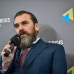 Оплата праці освітян: посадовець роз’яснив щодо рівня заробітної плати вчителів.