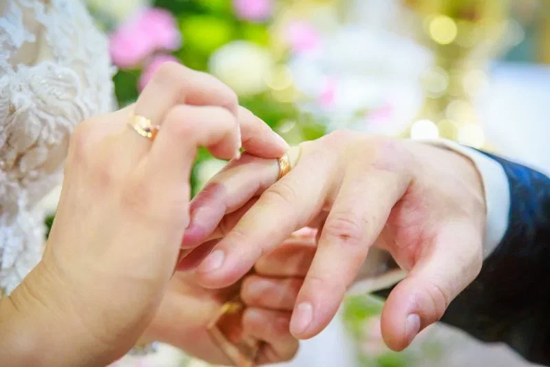 Як білоруси розподіляють гендерні ролі в сім'ї: здобувачі та хранительки