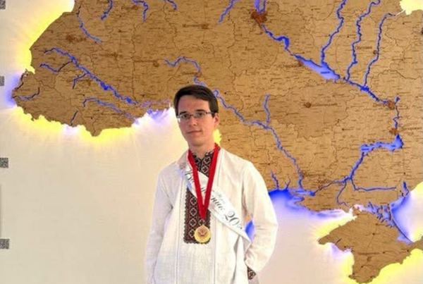Випускник зі Львова отримав максимальний бал на НМТ – подробиці досягнення