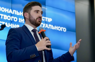 Ще один високопосадовець з оточення Лісового покидає Міністерство освіти і науки.