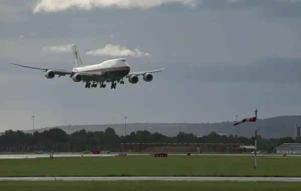 Air Force One приземляється в аеропорту Дубліна для початку візиту президента США Дональда Трампа до Республіки Ірландія. Дата зйомки: субота, 12 вересня 2026 року. PA Photo. Фото: Clodagh Kilcoyne/PA Wire